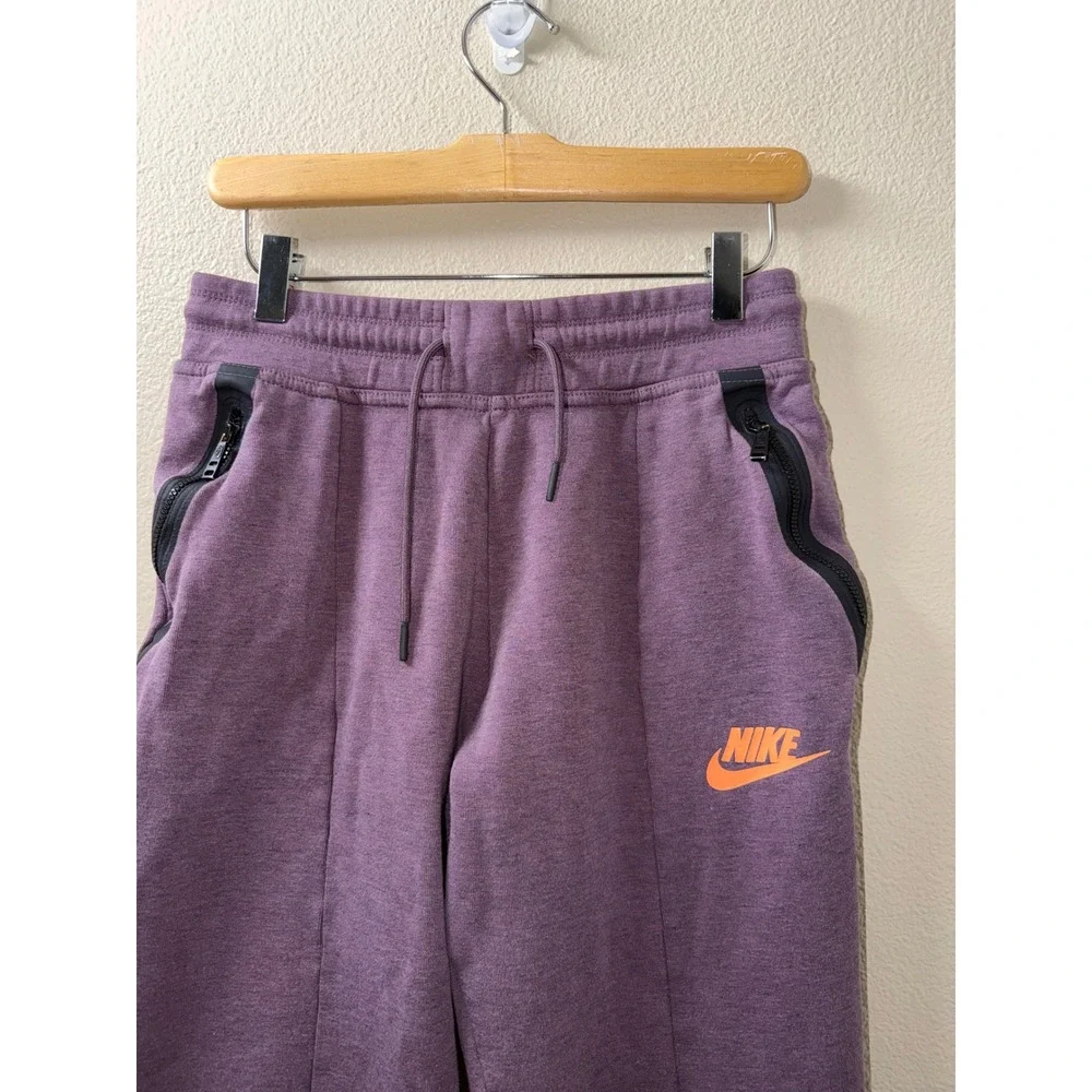 Girls Nike Tech Sweats Size XL